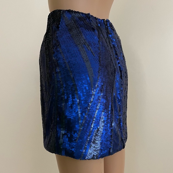 NWT Bebe blue & black sequin skirt size 2 - Picture 3 of 16